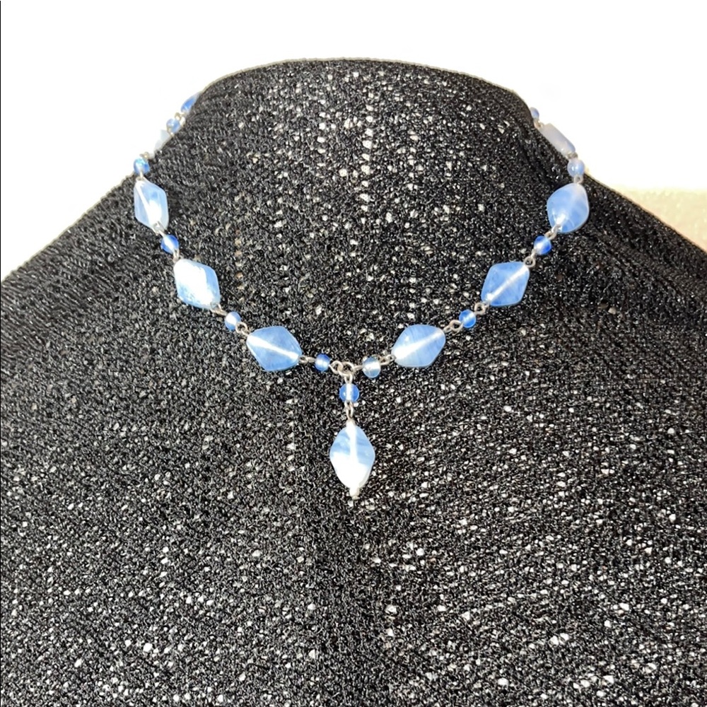 Vintage Blue Beaded drop pendant choker Necklace c28